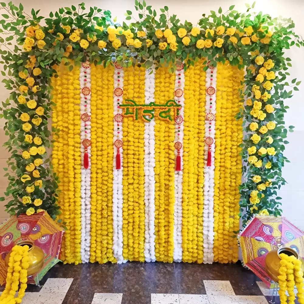 Phoolon Ki Mehndi Setup