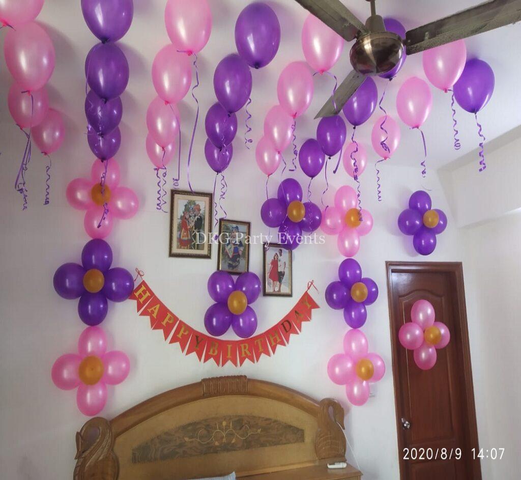 Make a big impression with balloon decoration in Ghaziabad.